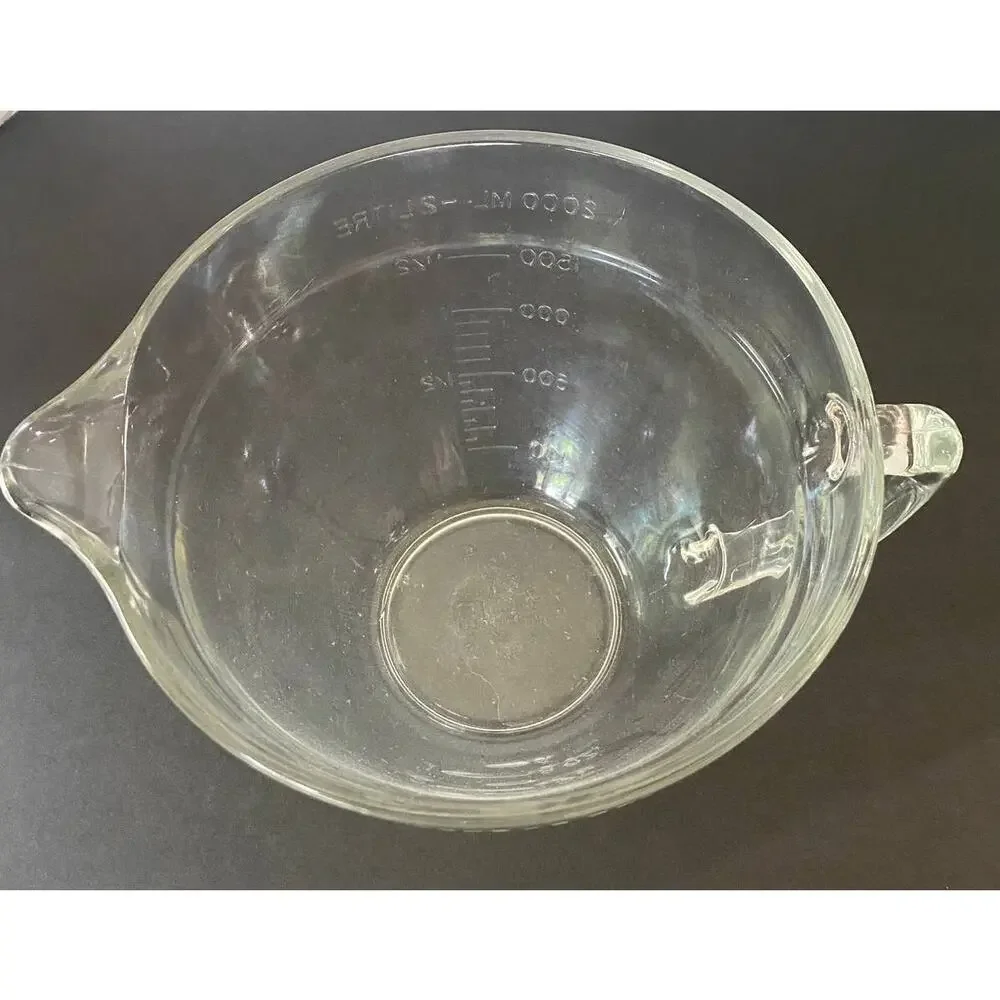 Vintage Anchor Hocking 2 Liter measuring cup #88 USA